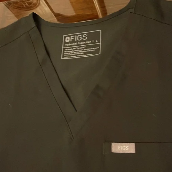 Figs Scrub Sets - Picture 3 of 11